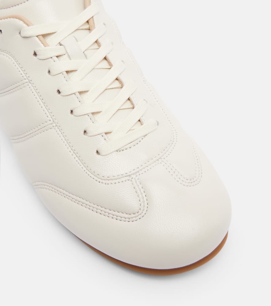 Lemaire Calf Leather Soft Runner Sneakers With Contrasting Heel Tab In White