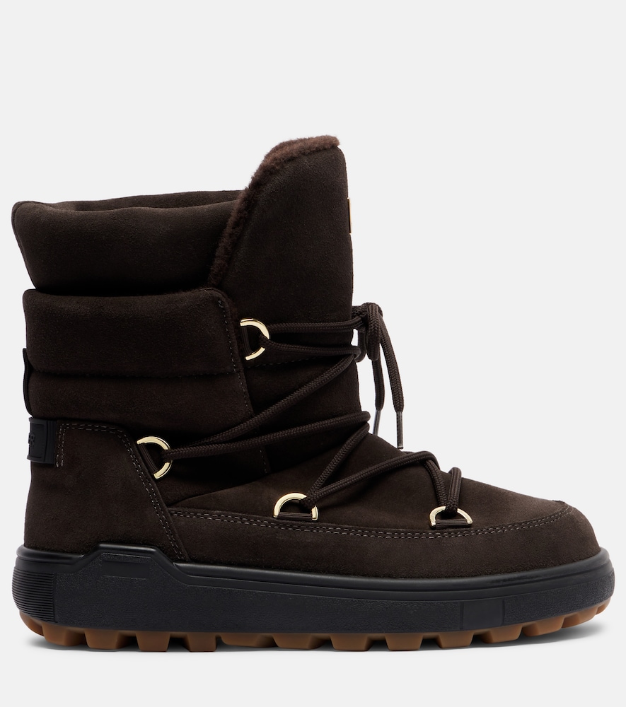 Chamonix 11 Ankle Boots