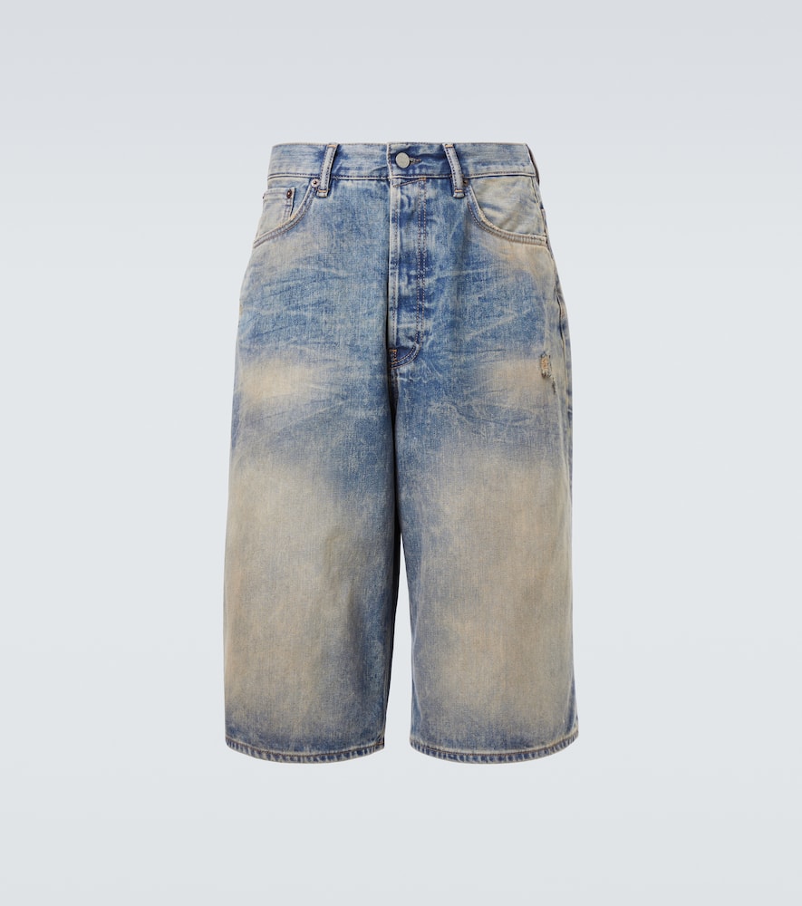 Low-rise denim shorts