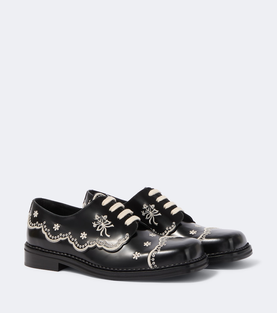 Simone Rocha Derbies en cuir broderies 795 €