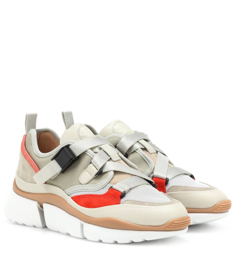 Click to view more detailed imagery on our partner's website ChloÉ Sneakers Sonnie Low Ribbon Zig Zag/Sneakers Nastro Zigzag Sonnie Bassa In Beige