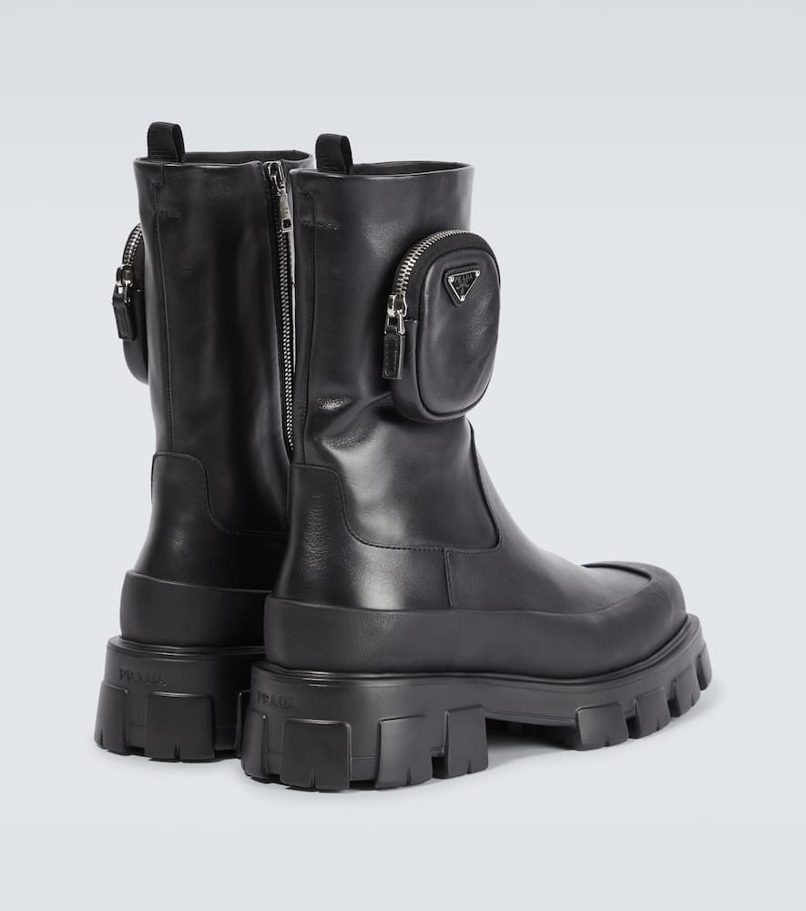 Prada Cai Xukun Also Decorates Small Bags Of Military Style Boots With Ankle Wrapping. In Black