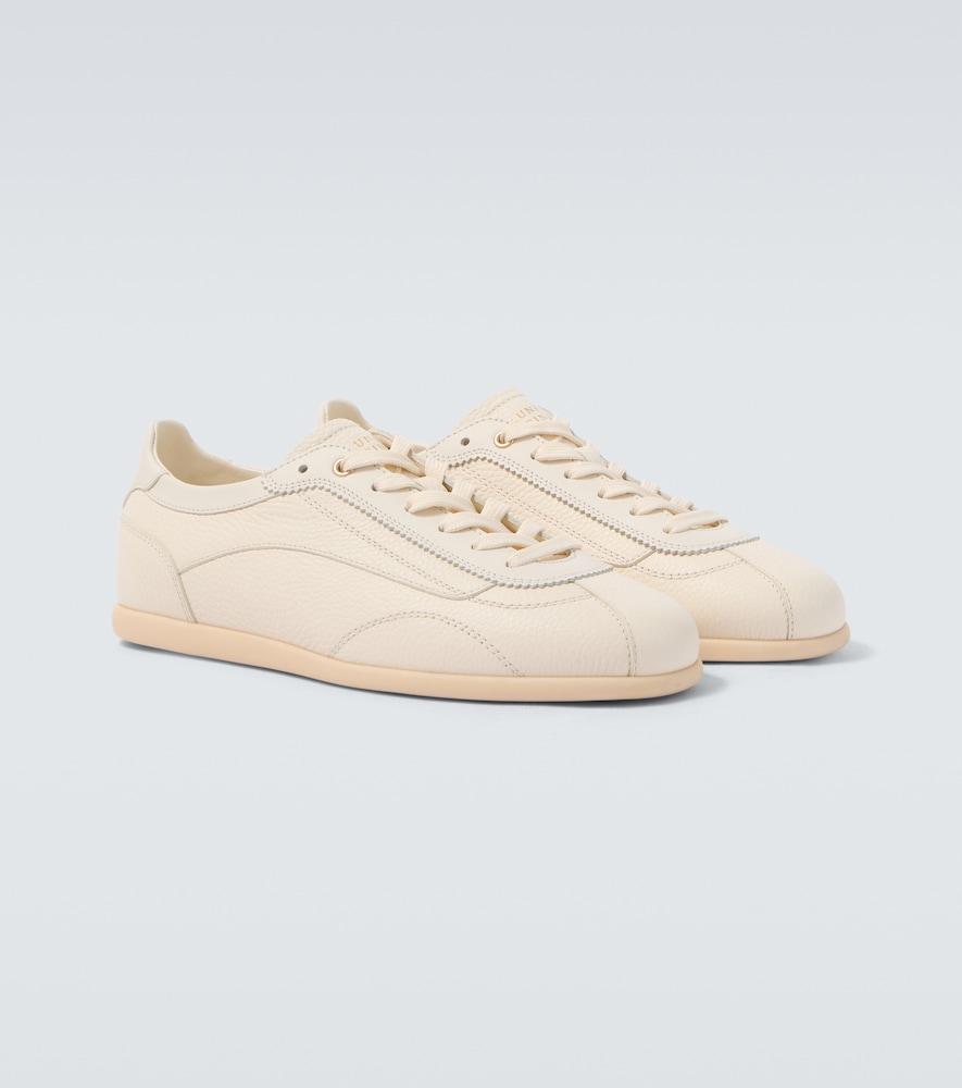 Sneakers aus Canvas