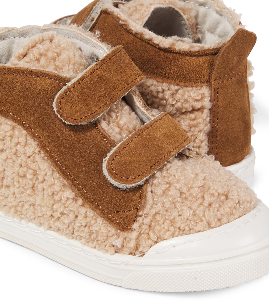 Il Gufo Suede-trimmed Teddy Sneakers In Brown
