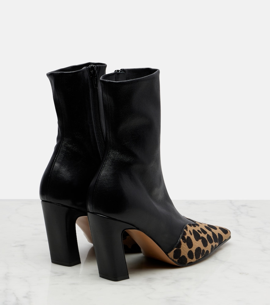  Khaite Khaite Nevada 85 Leather Ankle Boots 