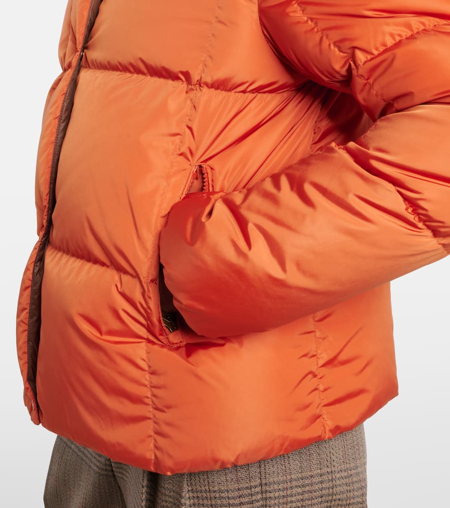 Moncler Castelnou Box Quilted Down Puffer Jacket In Orange