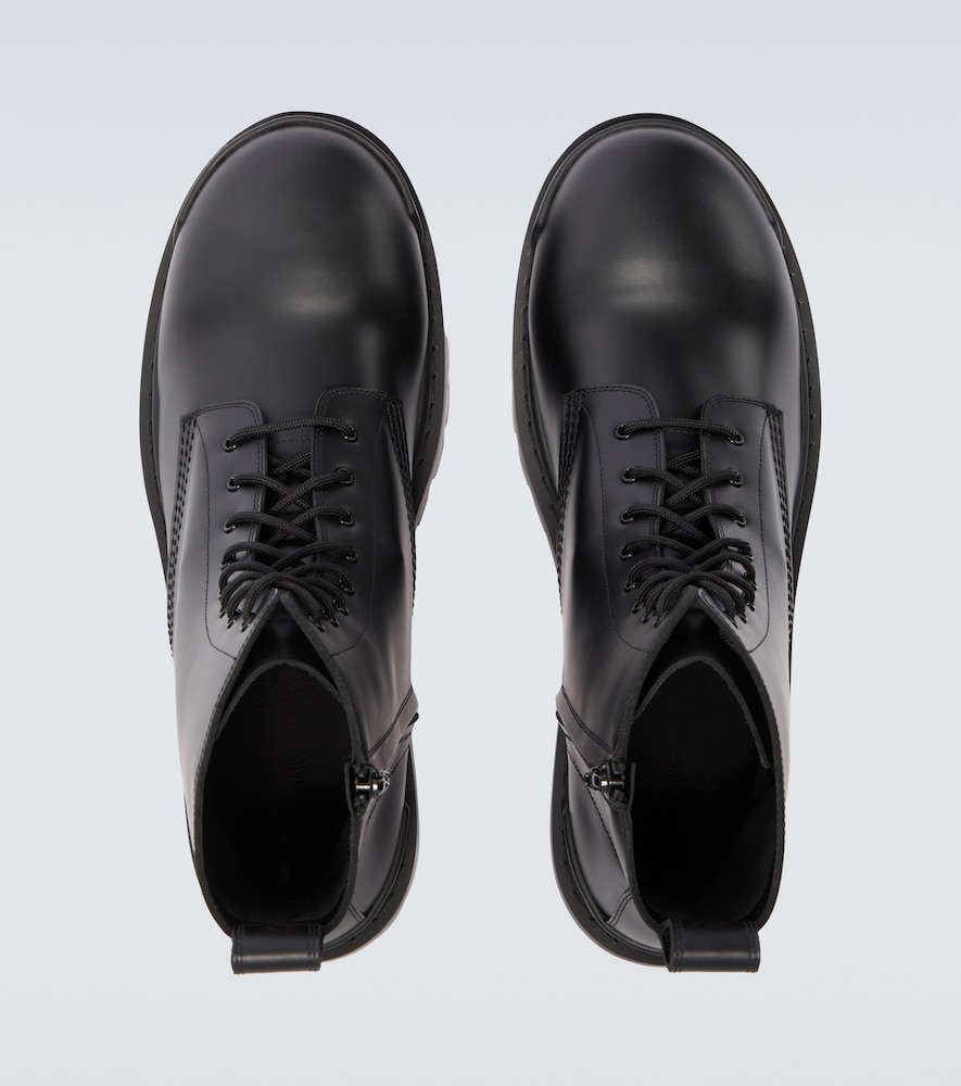  Balenciaga Balenciaga Combat Strike Leather Combat Boots 