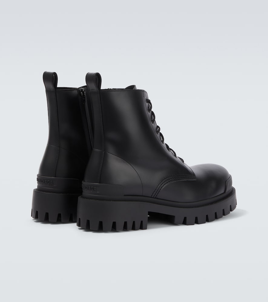  Balenciaga Balenciaga Combat Strike Leather Combat Boots 