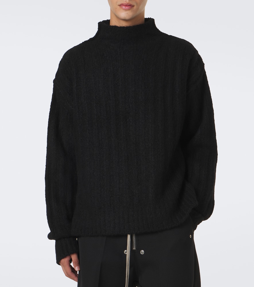 Turtle Cashmere And Sweater
