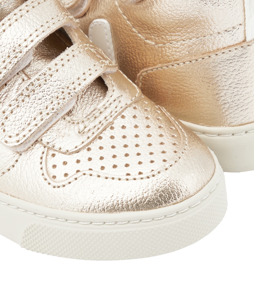  Veja Kids Veja Kids V-10 Mid Metallic Leather Sneakers 