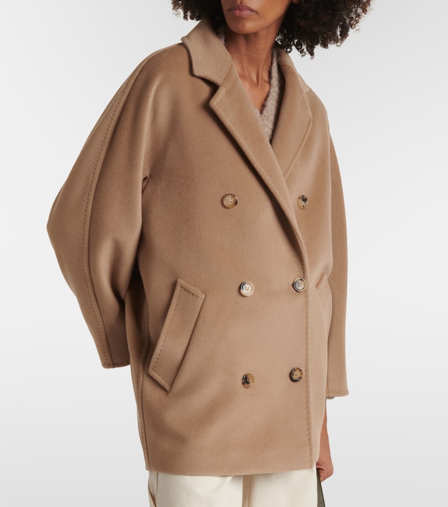 Max Mara Iconic 01801 wool and cashmere coat Smart Closet