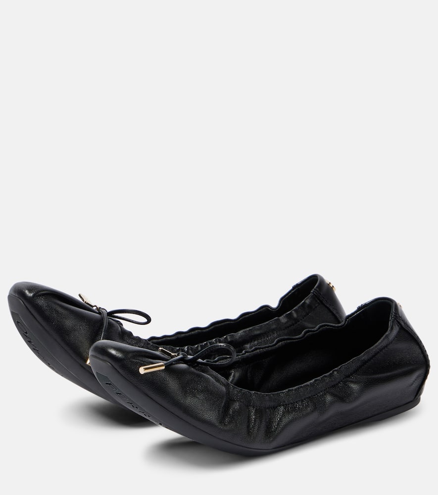 Ferragamo Elasticated Nappa Leather Ballet Flats In Black