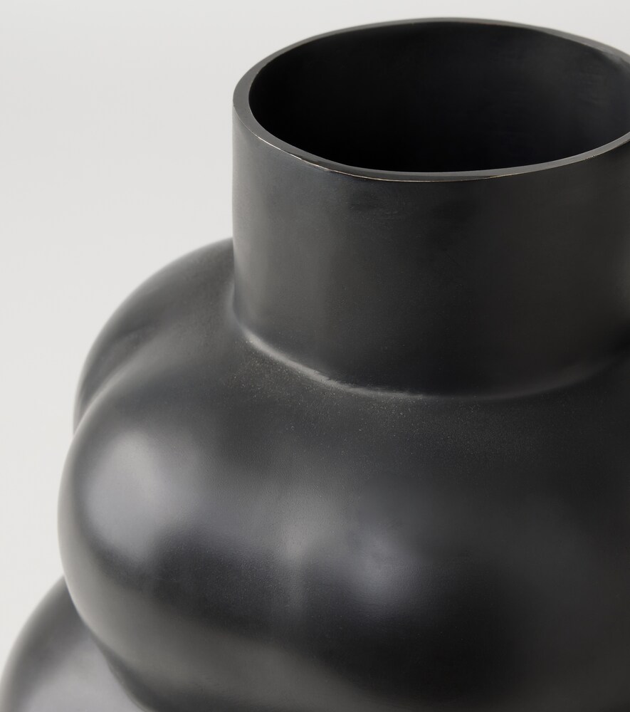  Louise Roe Louise Roe Vase Balloon Object 001 