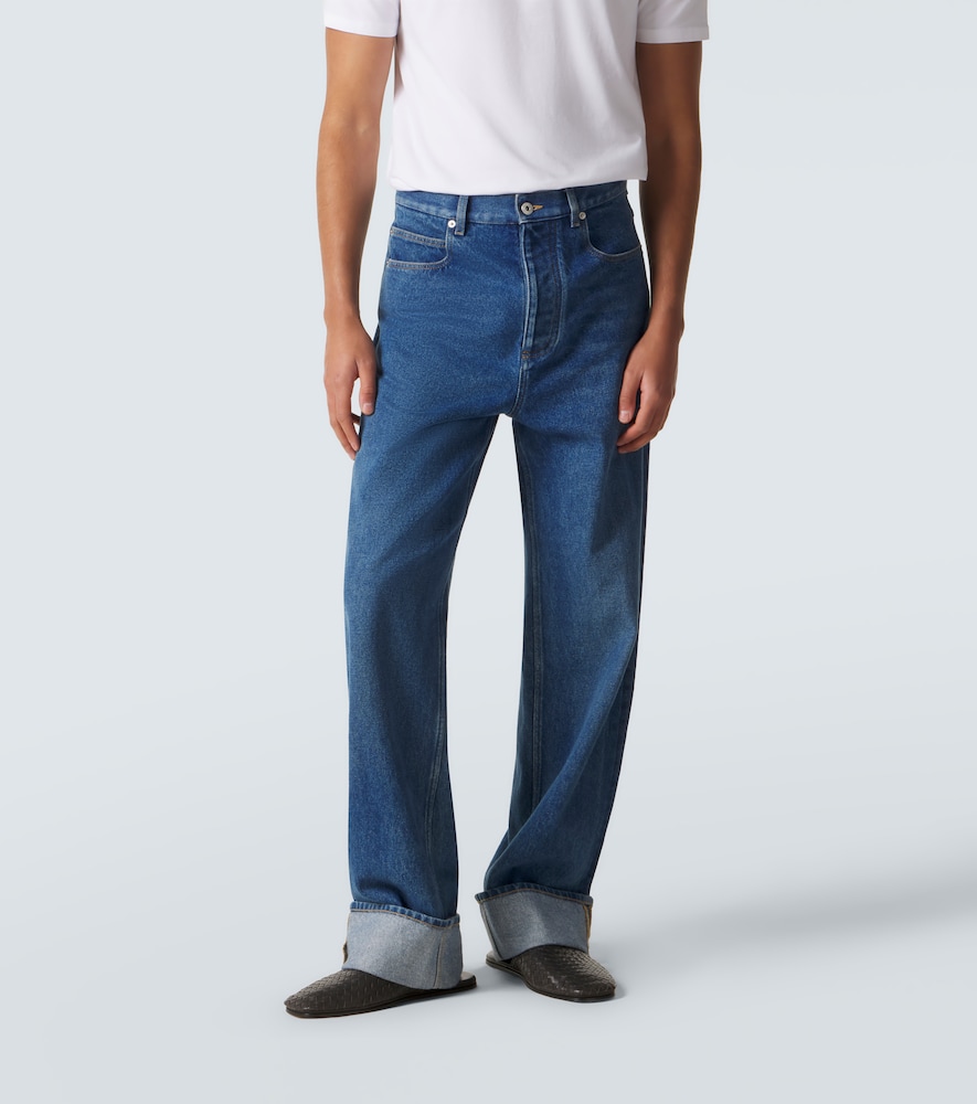 Wide-Leg Jeans