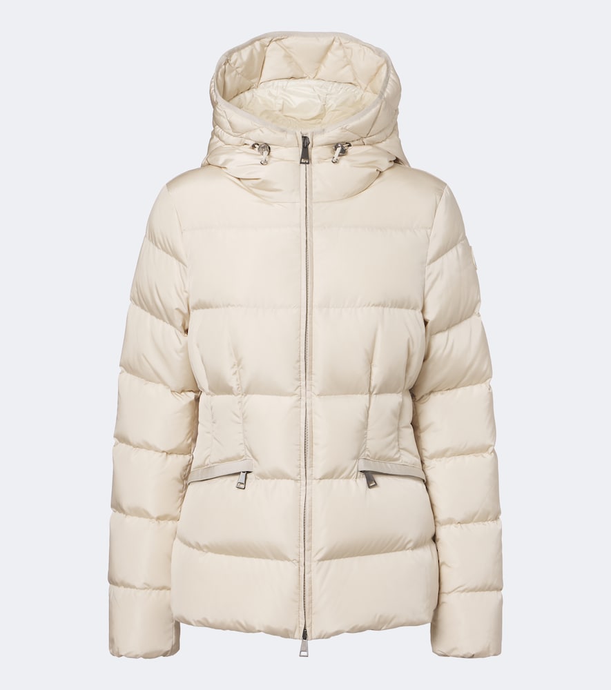 Moncler Veste doudoune Avoce 1500 €