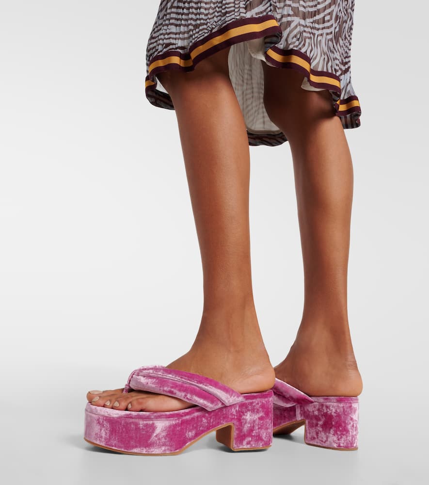 Shop Dries Van Noten Velvet Platform Thong Sandals In Pink