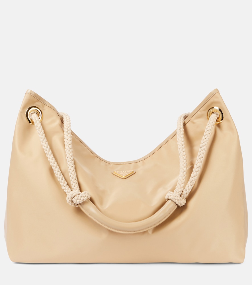 Prada Sac Prada Mariner Large en Re-Nylon 2200 €