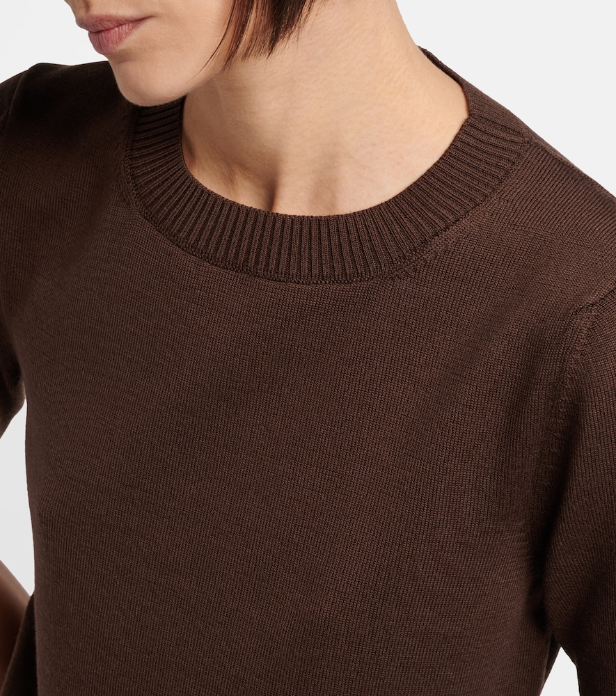  Oscar De La Renta Oscar De La Renta Virgin Wool Sweater 