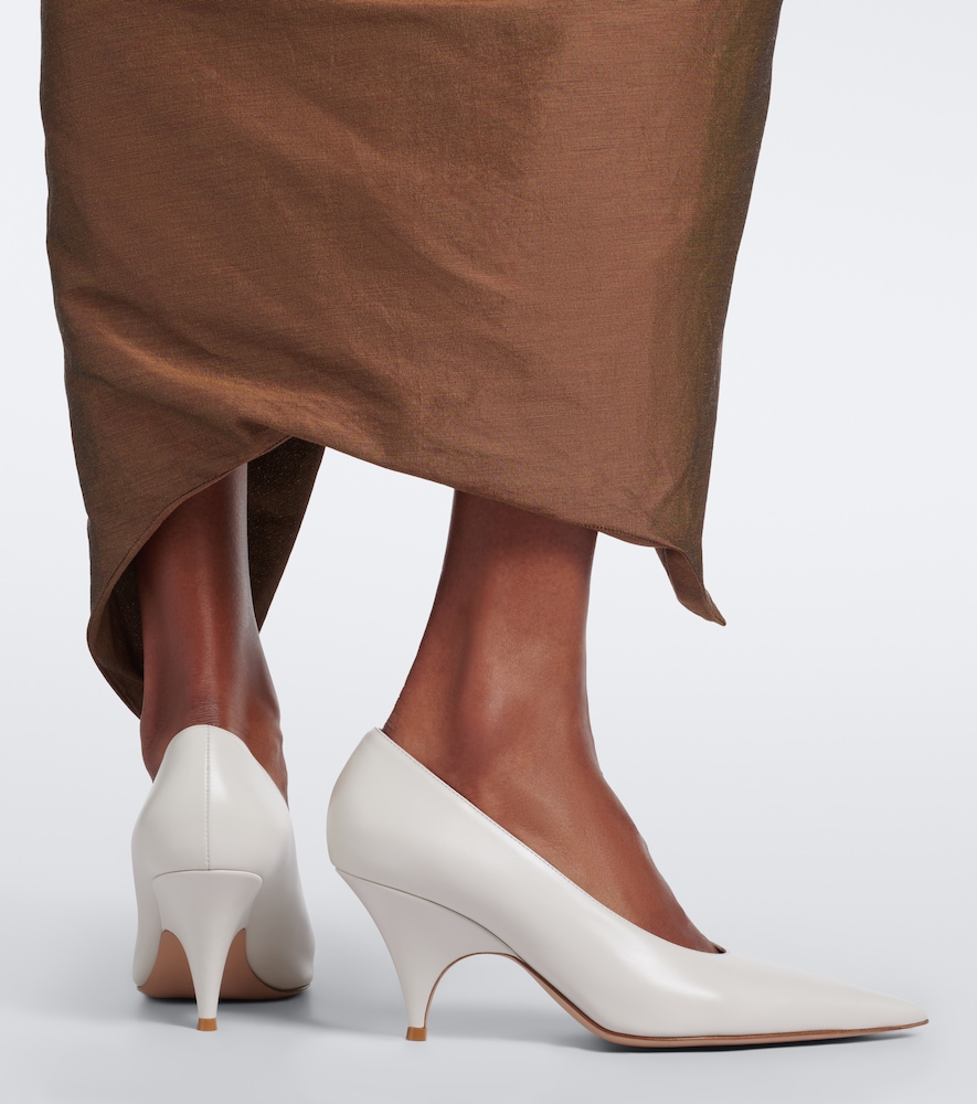 Sofia Pumps