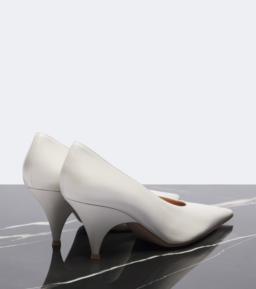 Sofia Pumps