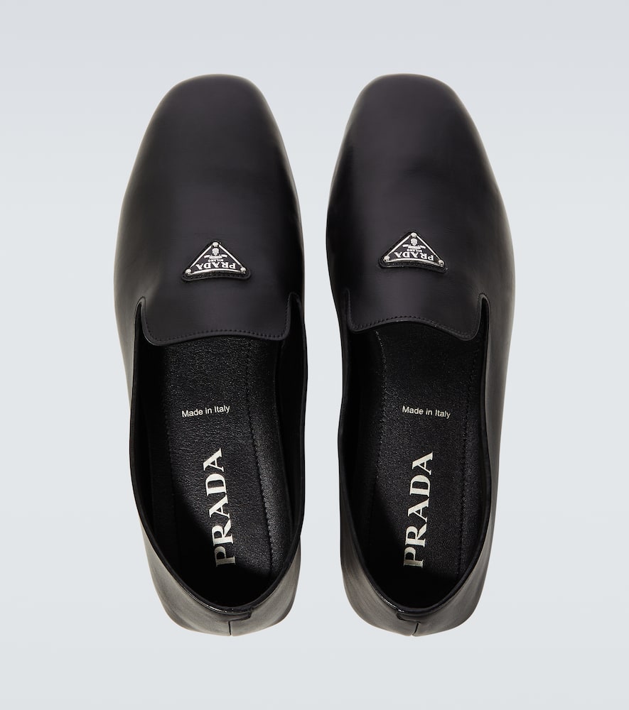 Prada Versatile Round Toe Suede Loafers In Nero