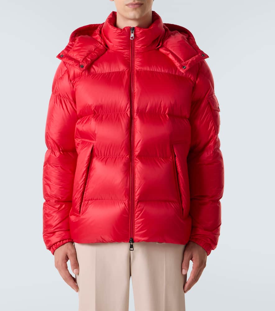 Moncler Quilted Down Jacket With Detachable Hood In Red