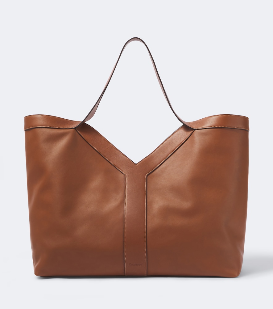 Saint Laurent Cabas Y Large en cuir 3500$