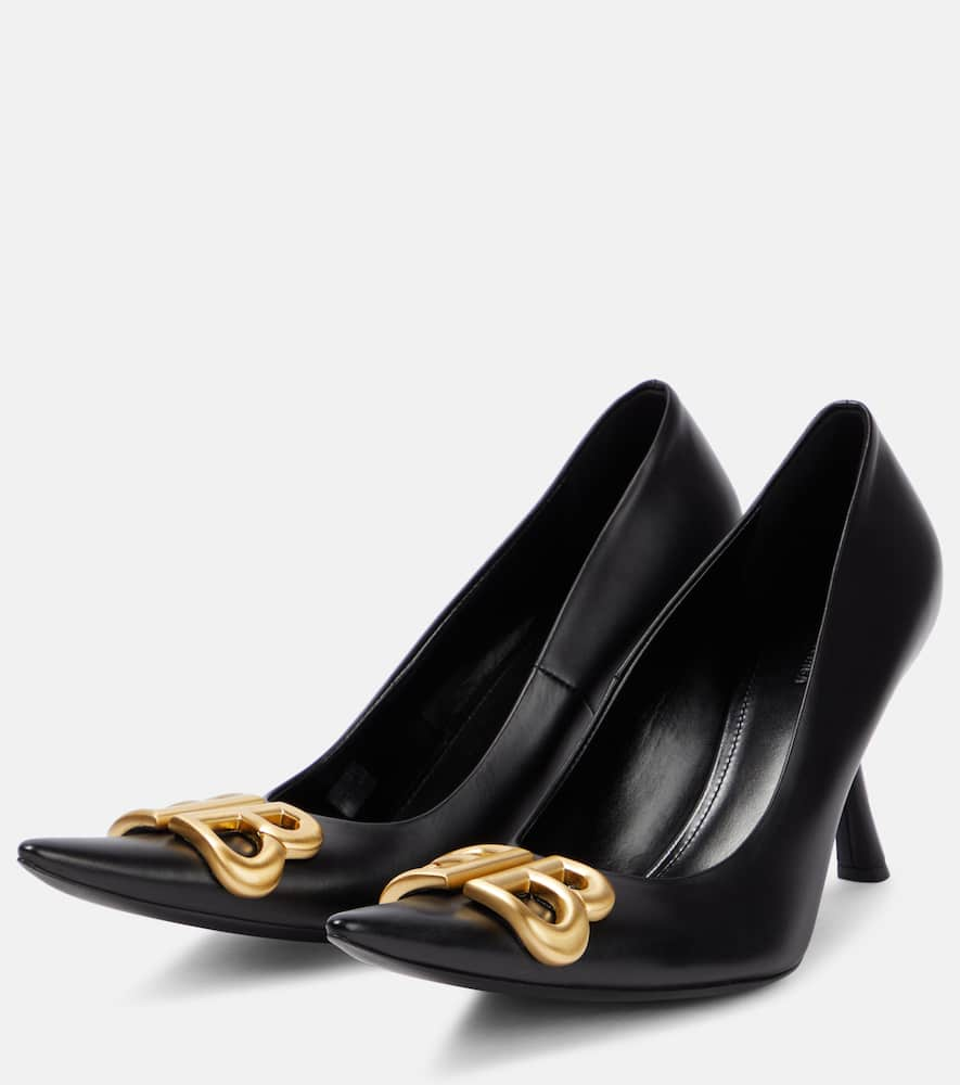 Shop Balenciaga Flex Bb 90 Leather Pumps In Black