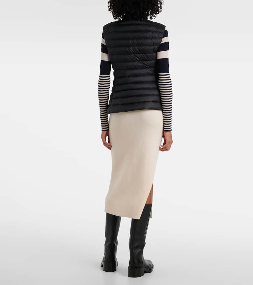 Moncler Glygos Puffer Vest W/ Hooded Collar In 0