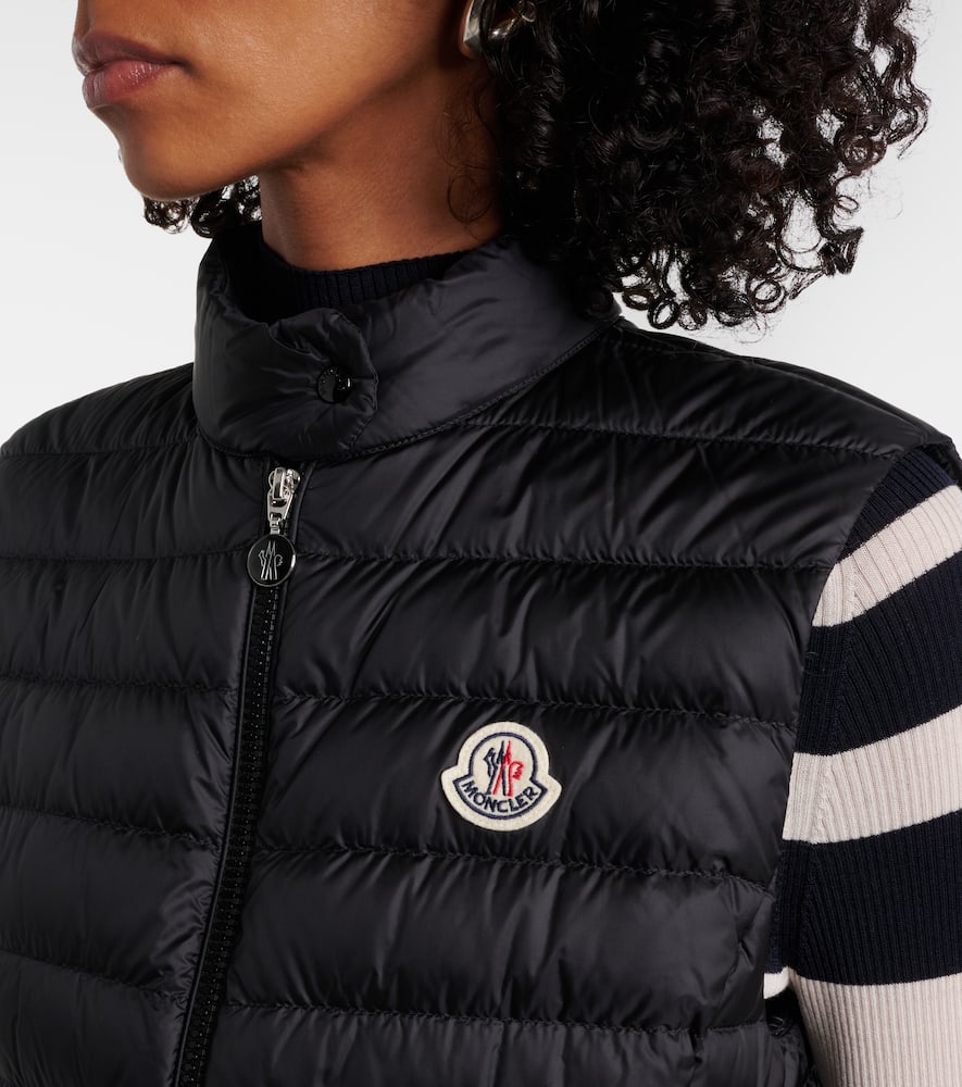 Moncler Glygos Puffer Vest W/ Hooded Collar In 0