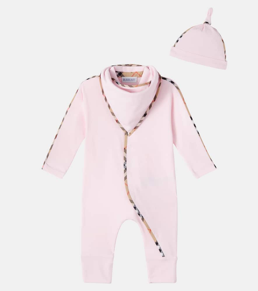 Burberry Baby Cotton-blend Beanie, Bib, And Onesie Set In Pink