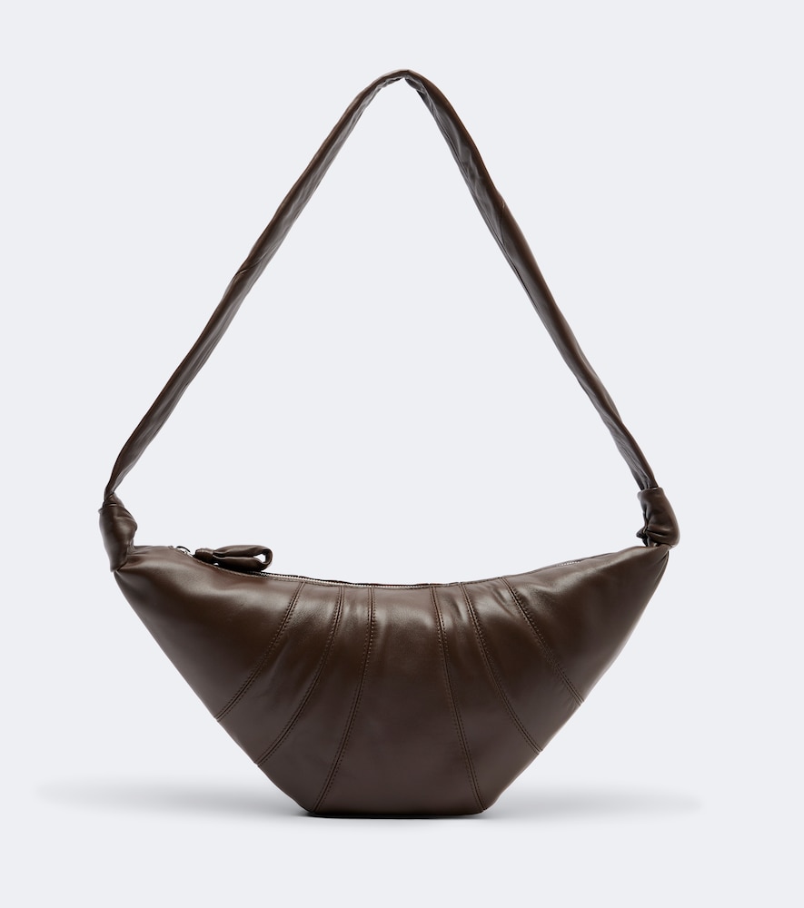 Schultertasche Croissant Medium aus Leder