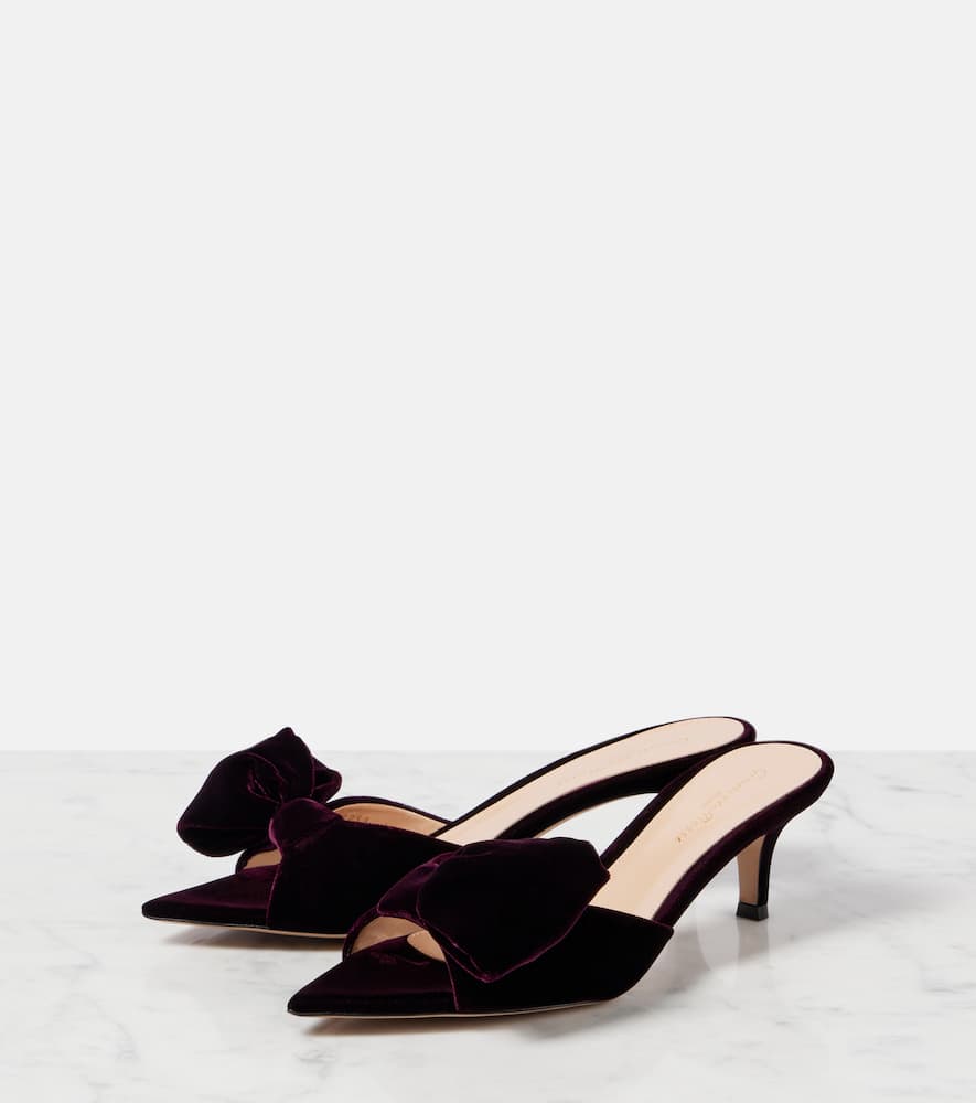 GIANVITO ROSSI 55 BOW-DETAIL VELVET MULES