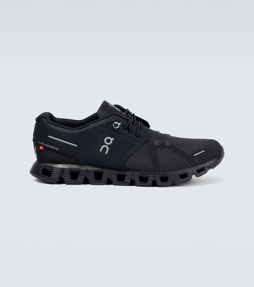 On Cloud 6 Logo Printed Sneakers In All Black