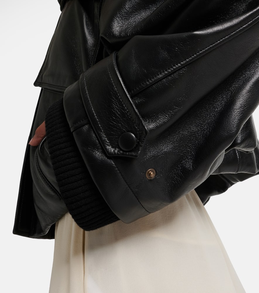 Chloé Ribbed Knit-trimmed Leather Bomber Jacket In Schwarz