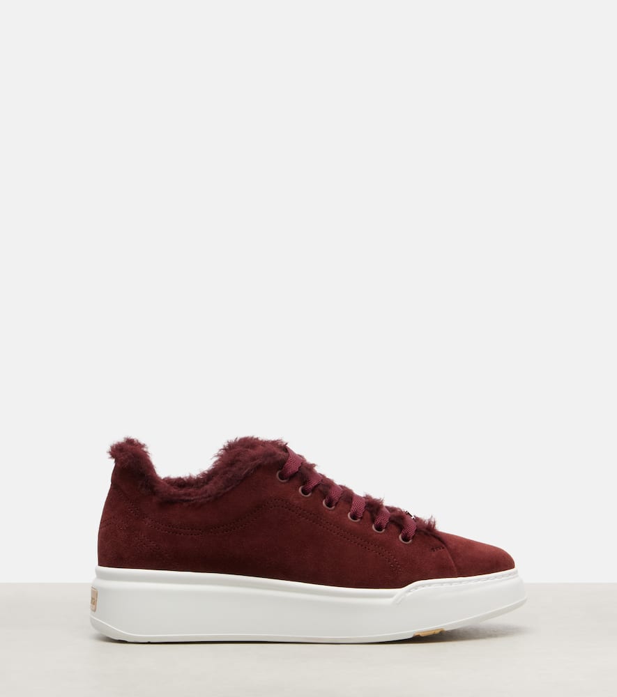 Max Mara Tmaxi Teddy-trimmed Suede Sneakers In Red