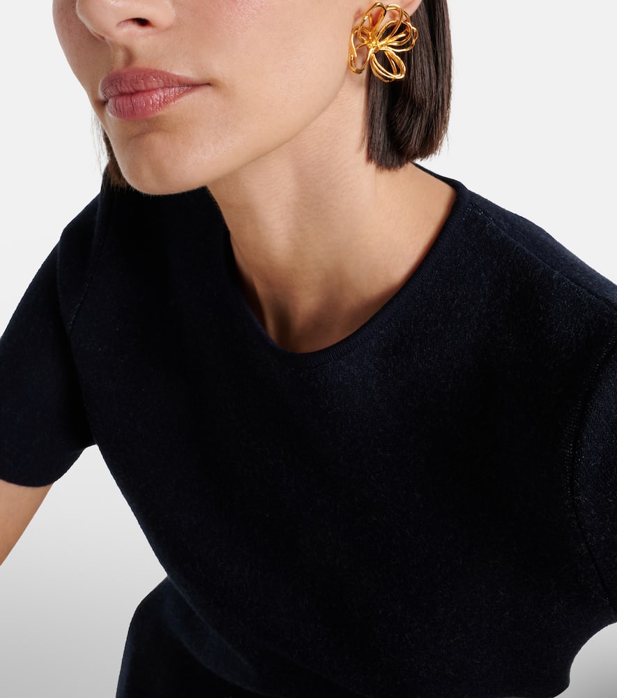 Oscar De La Renta Threaded Earrings In Gold