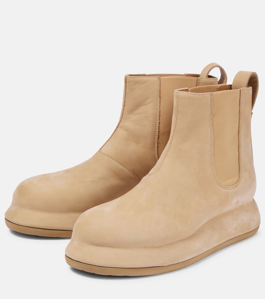 Shop Jacquemus Les Bottes Bricciola Leather Chelsea Boots In Beige