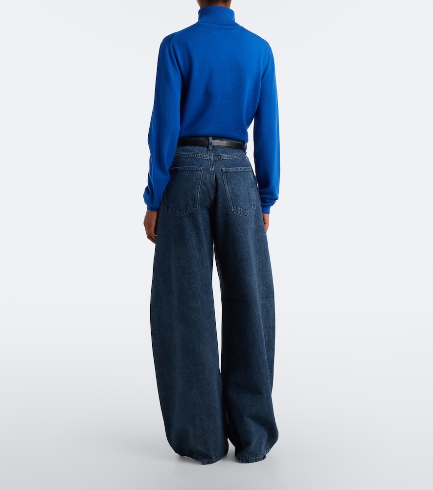 Nick Barrel-Leg Jeans
