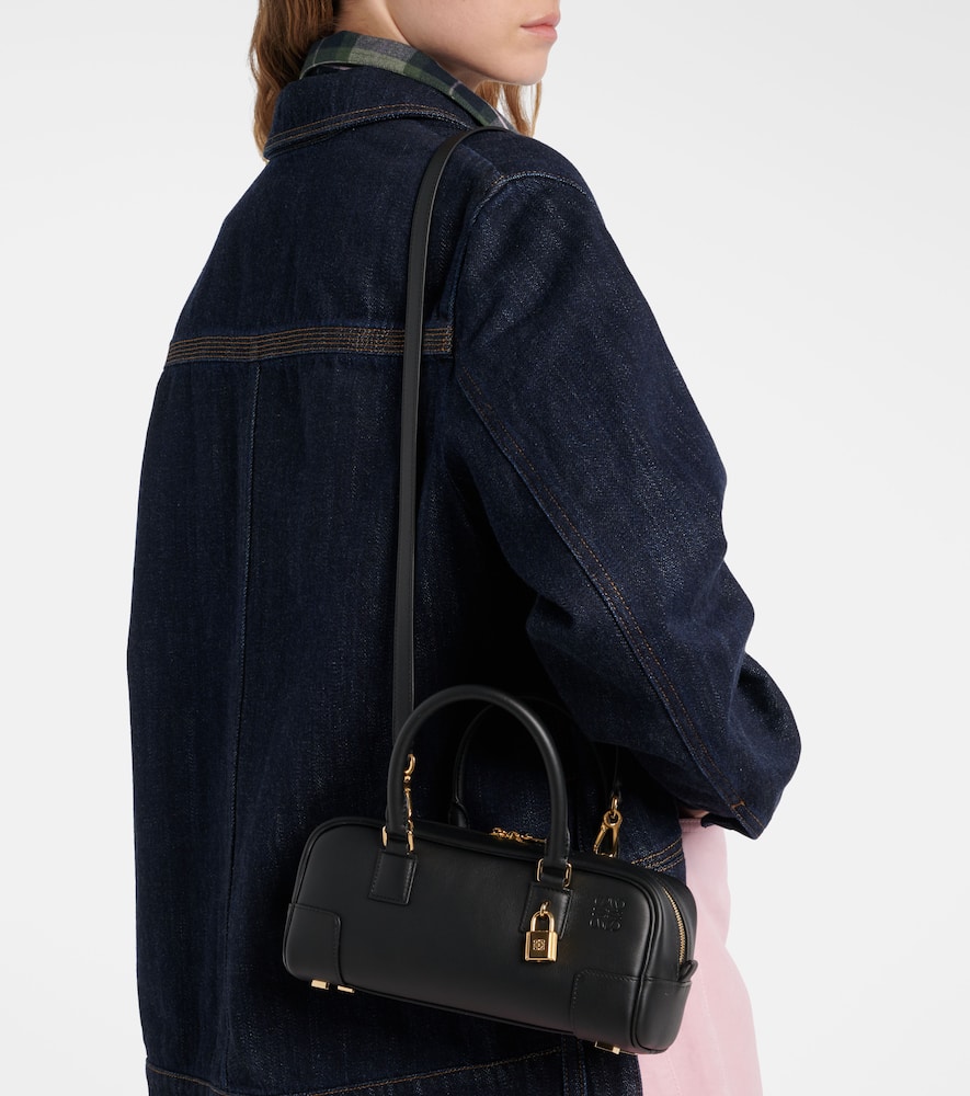 Loewe Womens Black Amazona 23 Cropped Leather Shoulder Bag