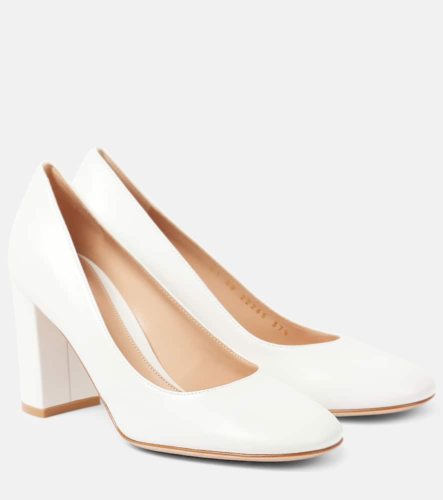 Gianvito Rossi 85 Leather Pumps In White