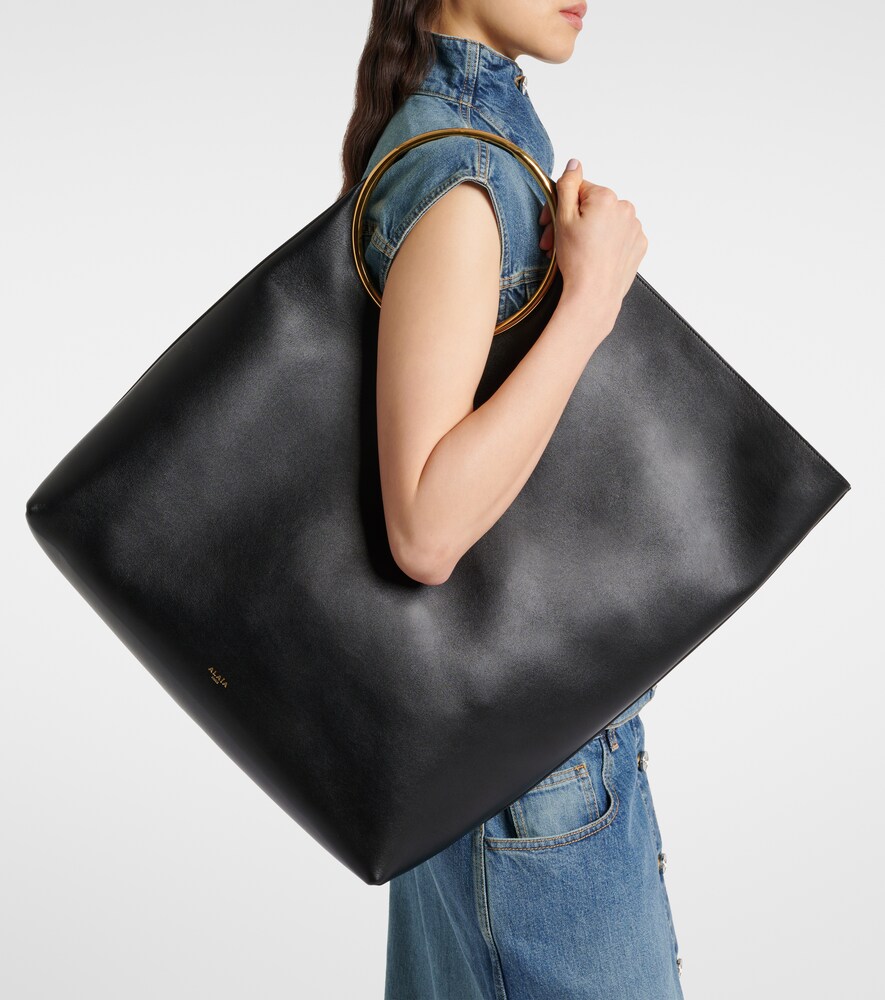Alaïa Ring XL leather tote bag