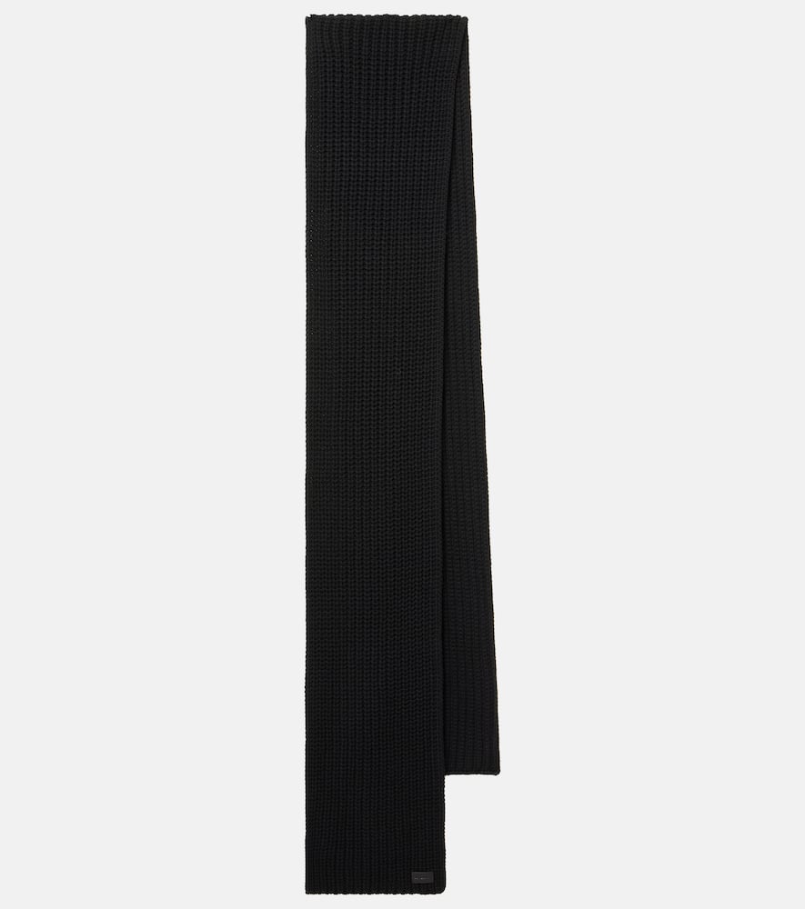 Cashmere scarf