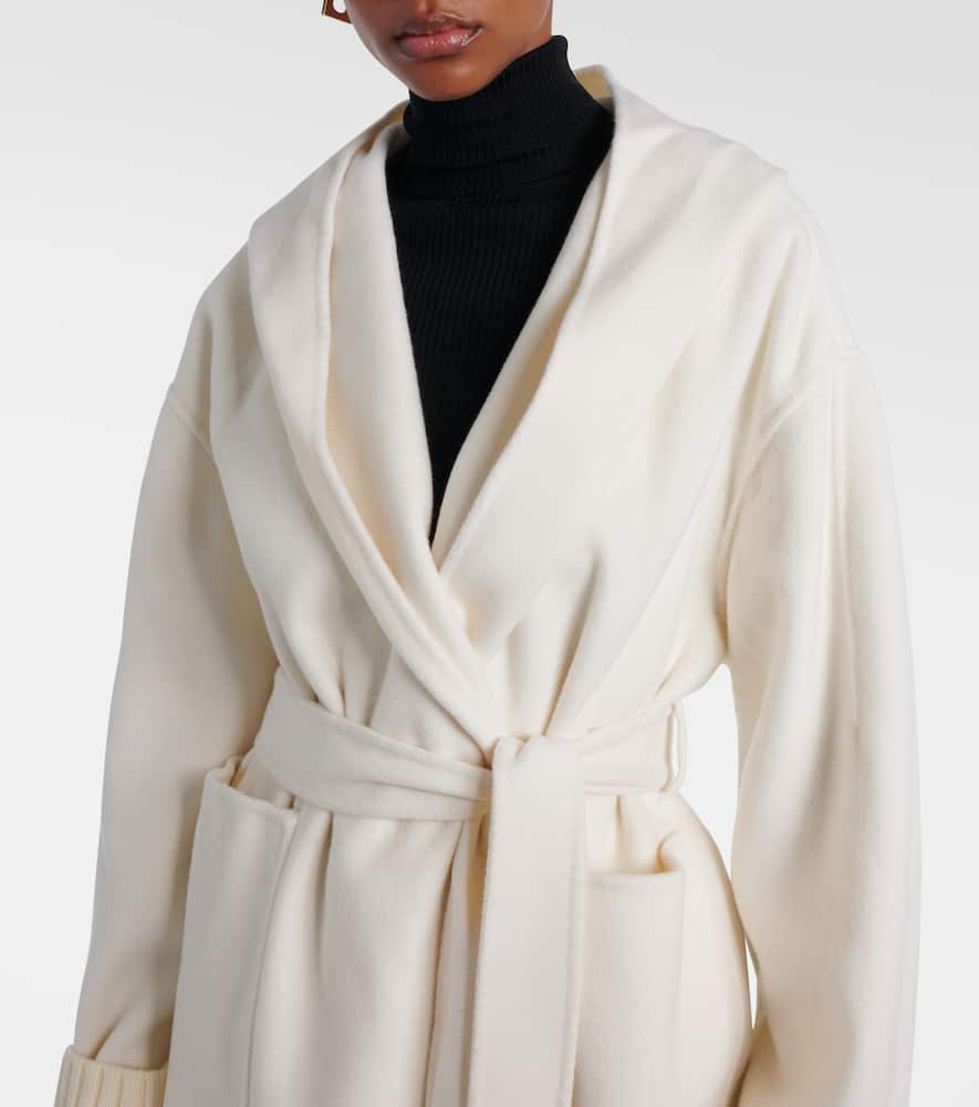 Aya Muse Hooded Wool And Cashmere Coat In White