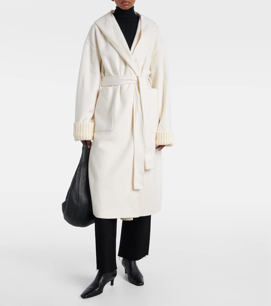 Aya Muse Hooded Wool And Cashmere Coat In White