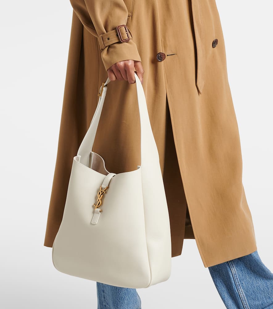 Saint Laurent Large Le 5 A 7 Supple Shoulder Bag In White