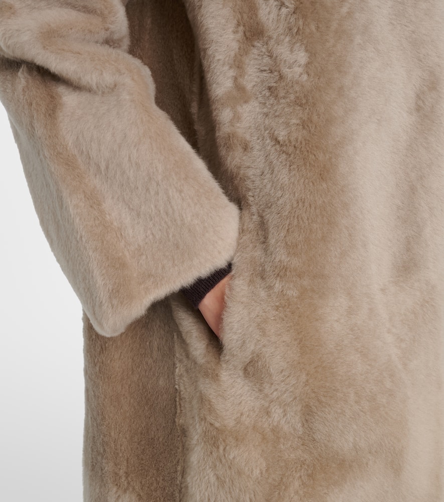 Yves Salomon Shearling Coat In Neutral
