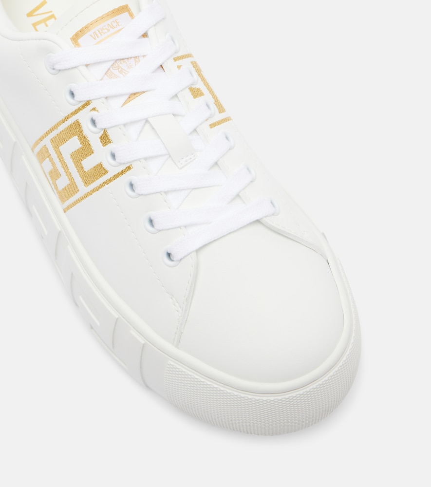  Versace Versace Bestickte Sneakers Greca 
