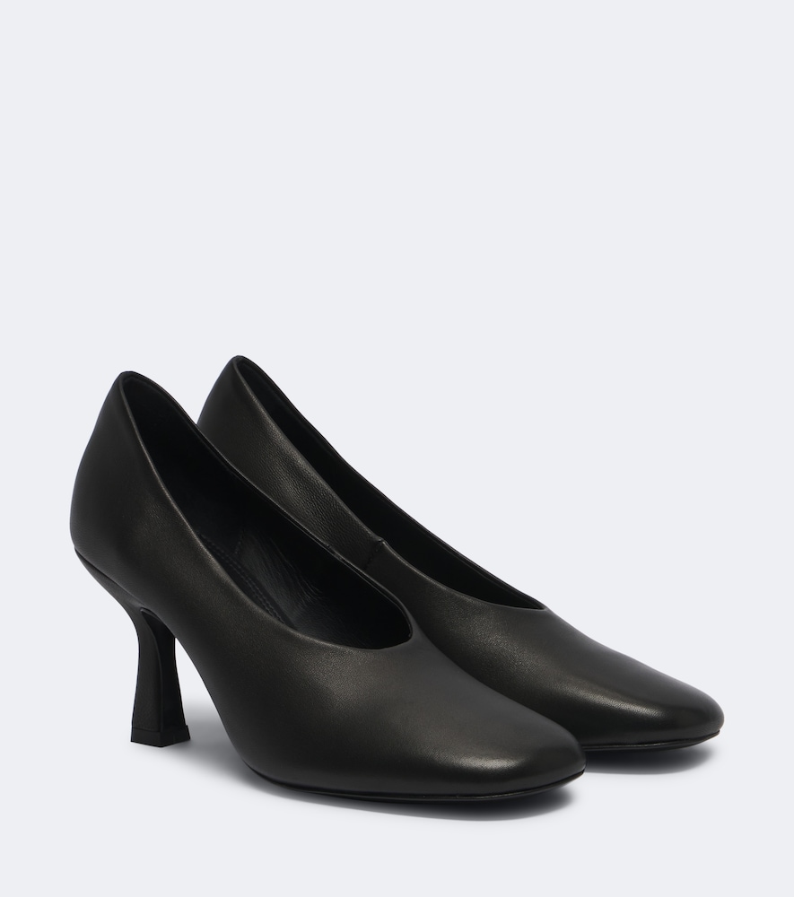 Souliers Martinez Escarpins Berlin en cuir 395 €