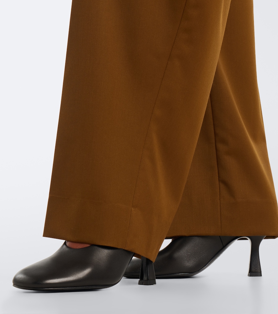 Berlin Pumps